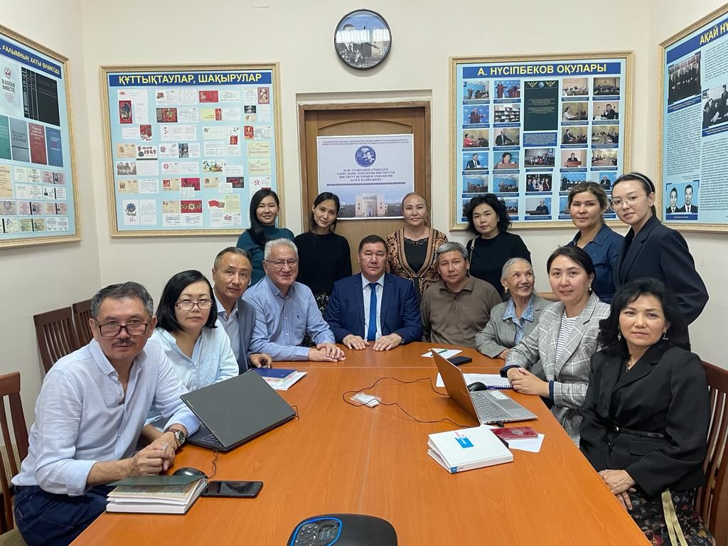 CH.CH. VALIKHANOV INSTITUTE OF HISTORY AND ETHNOLOGY HELD A MEETING WITH RUSSIAN SCIENTIST V.T. TEPKEEV 